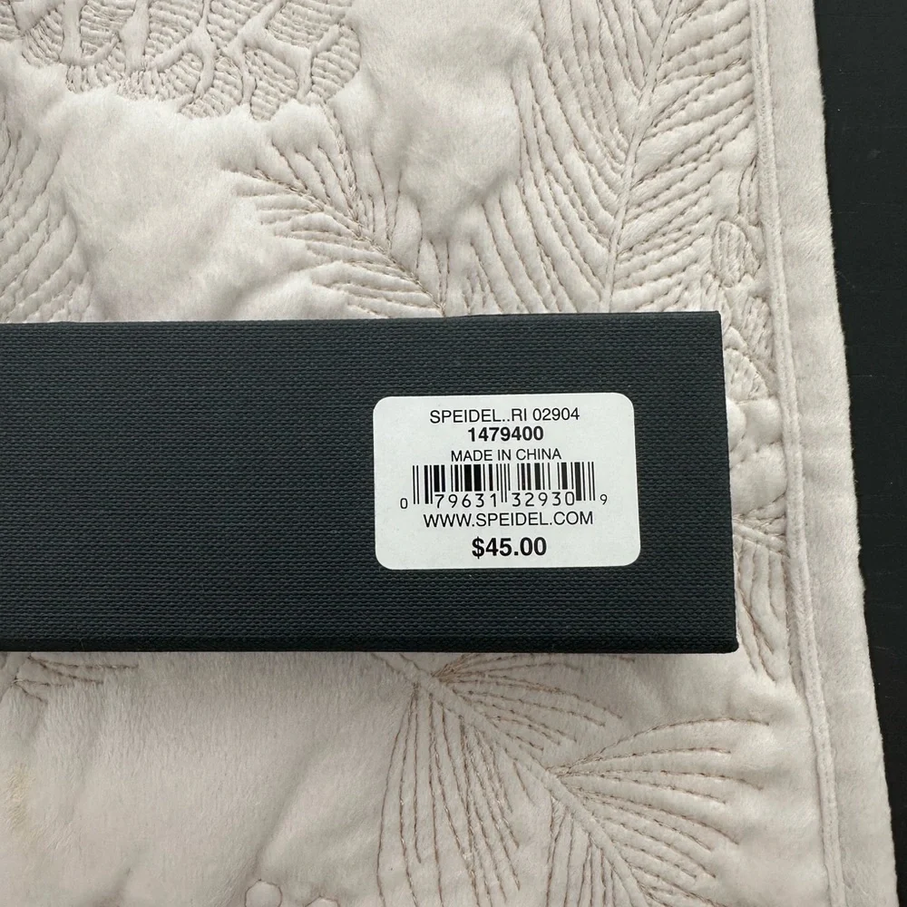 Speidel Silver Watch Band in Original Box with Cleaning Cloth - Picture 6 of 7